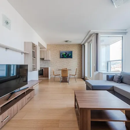 Skyview Appartement